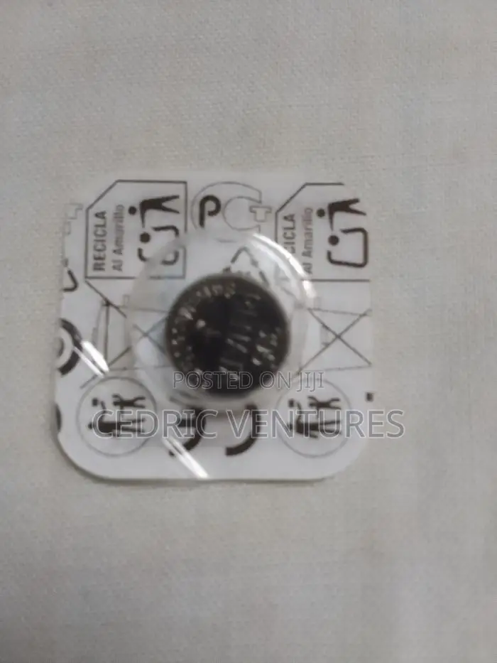 Renata SR927SW 1.55v 395 Watch Battery Button Coin Cell