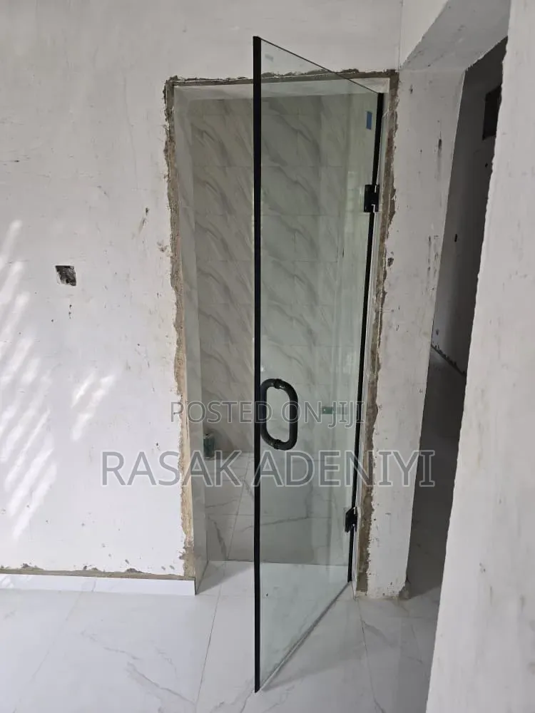 Toilet Glass Door