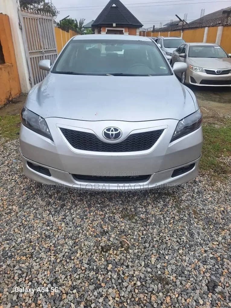 Toyota Camry 2.4 SE Automatic 2008 Silver