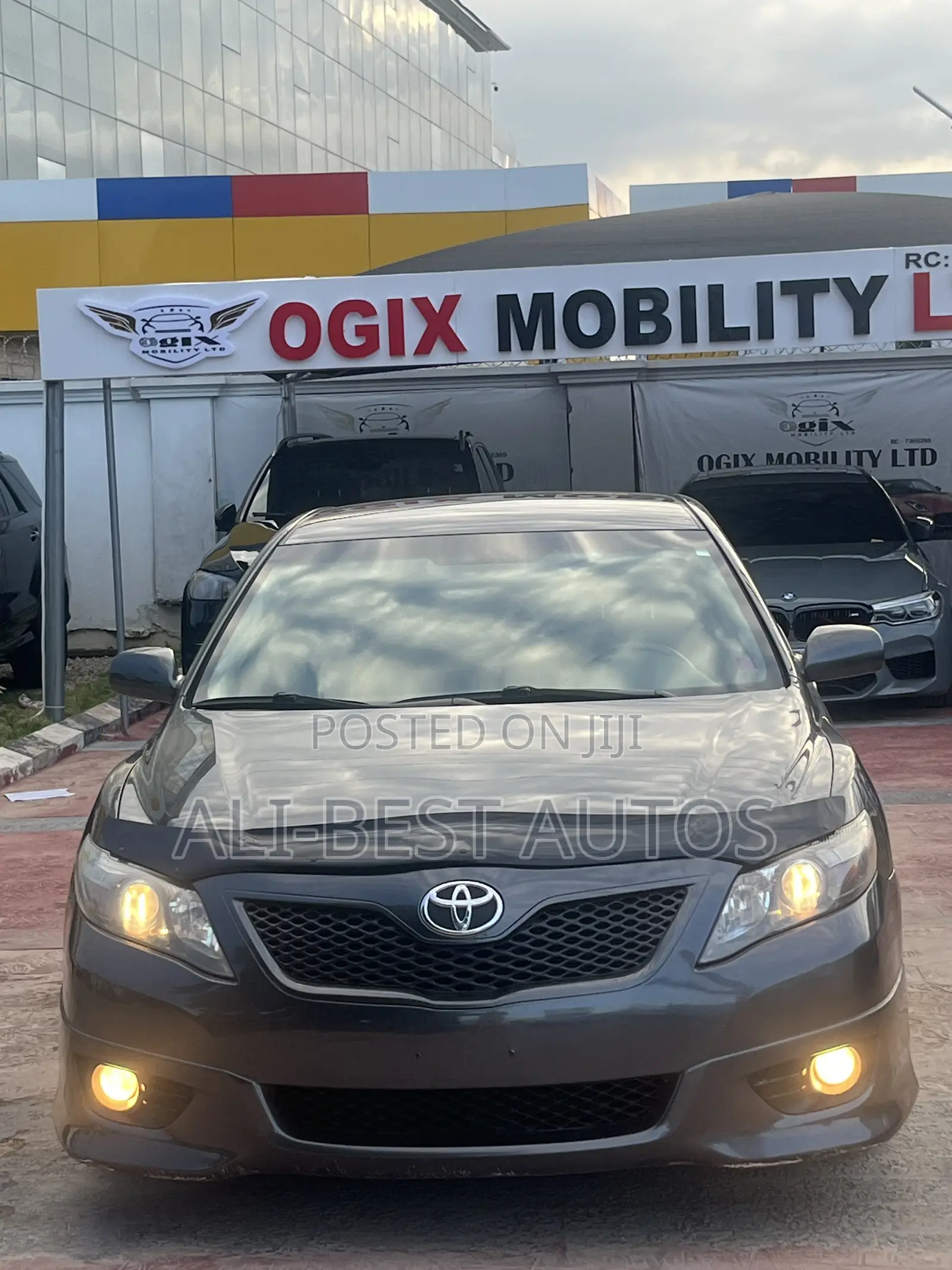 Toyota Camry 2009 Gray