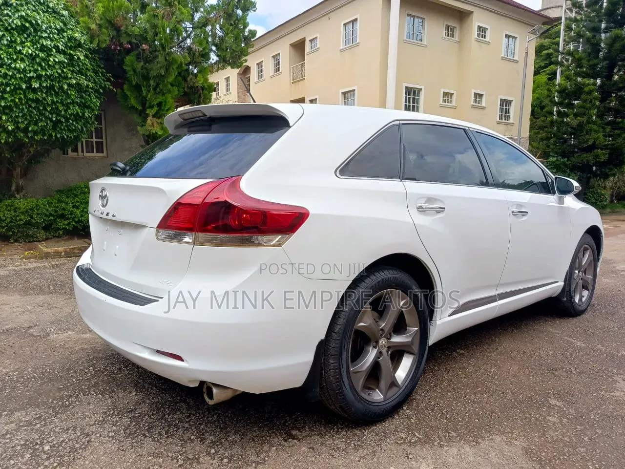 Toyota Venza 2012 White
