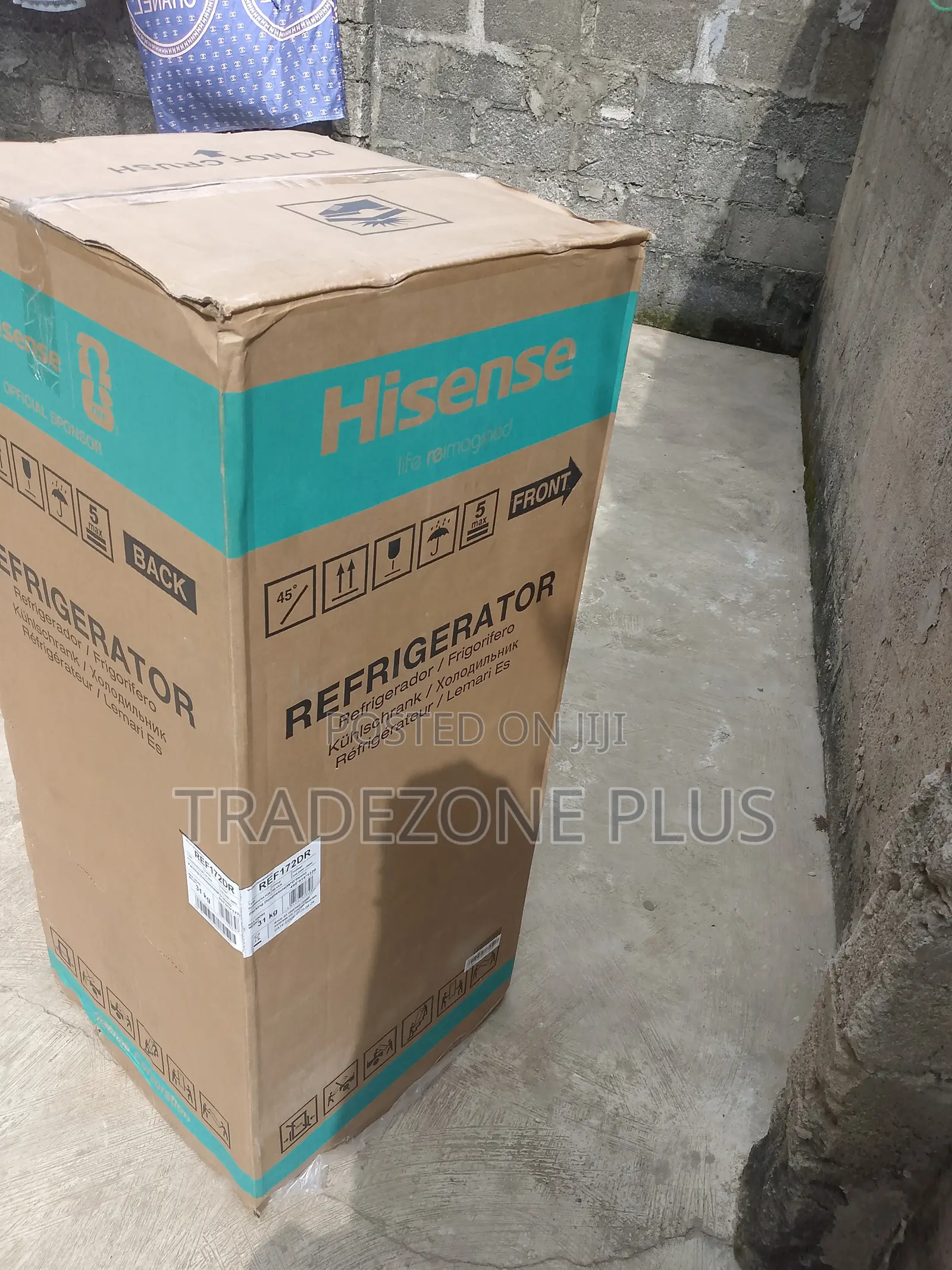 Hisense 124L Fridge – Clean Efficient