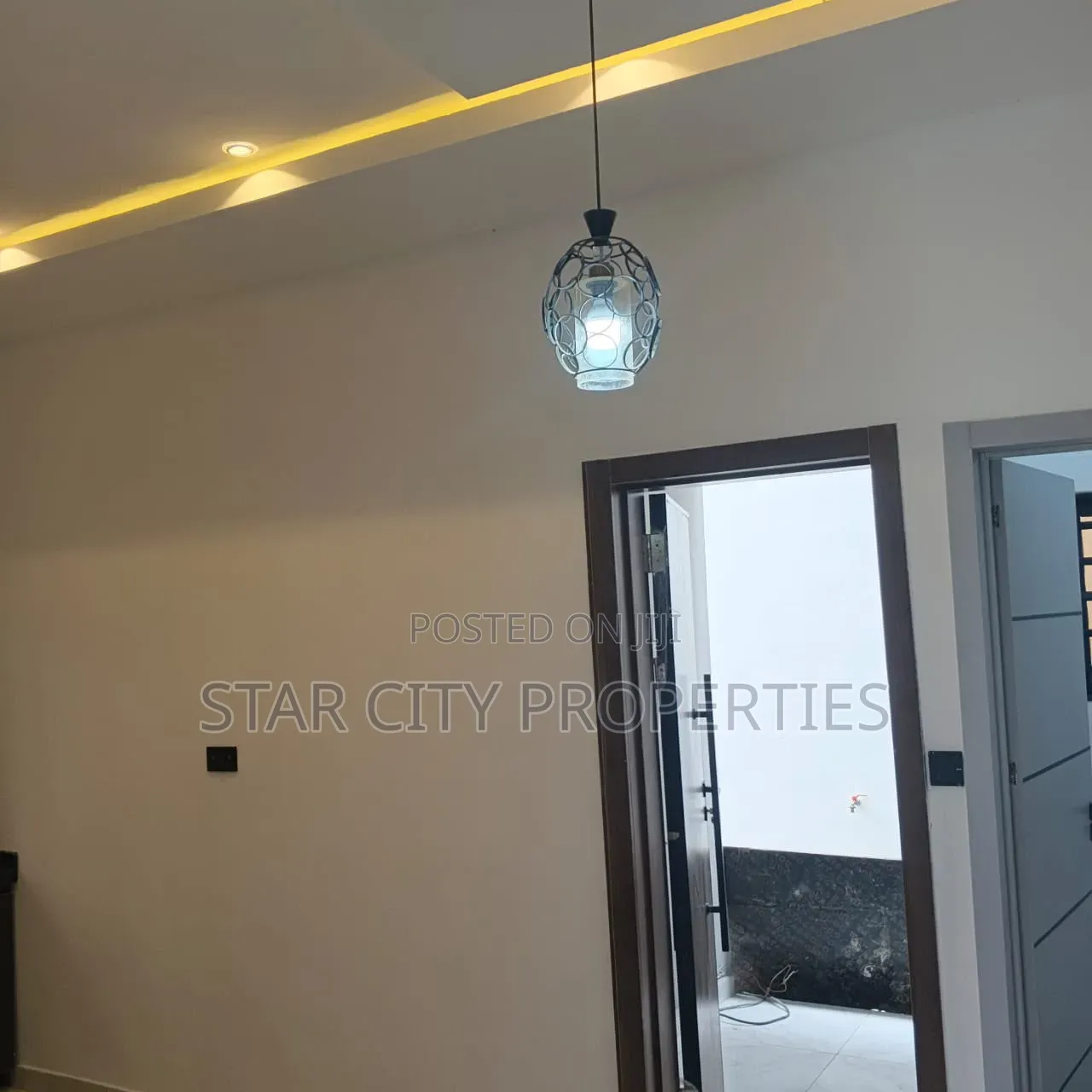 4bdrm Townhouse/Terrace in Ogudu Gra for sale