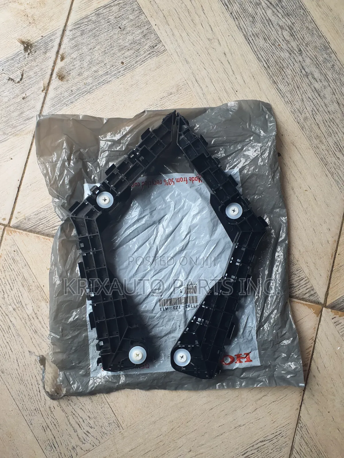Bumper Clip TLX 2018