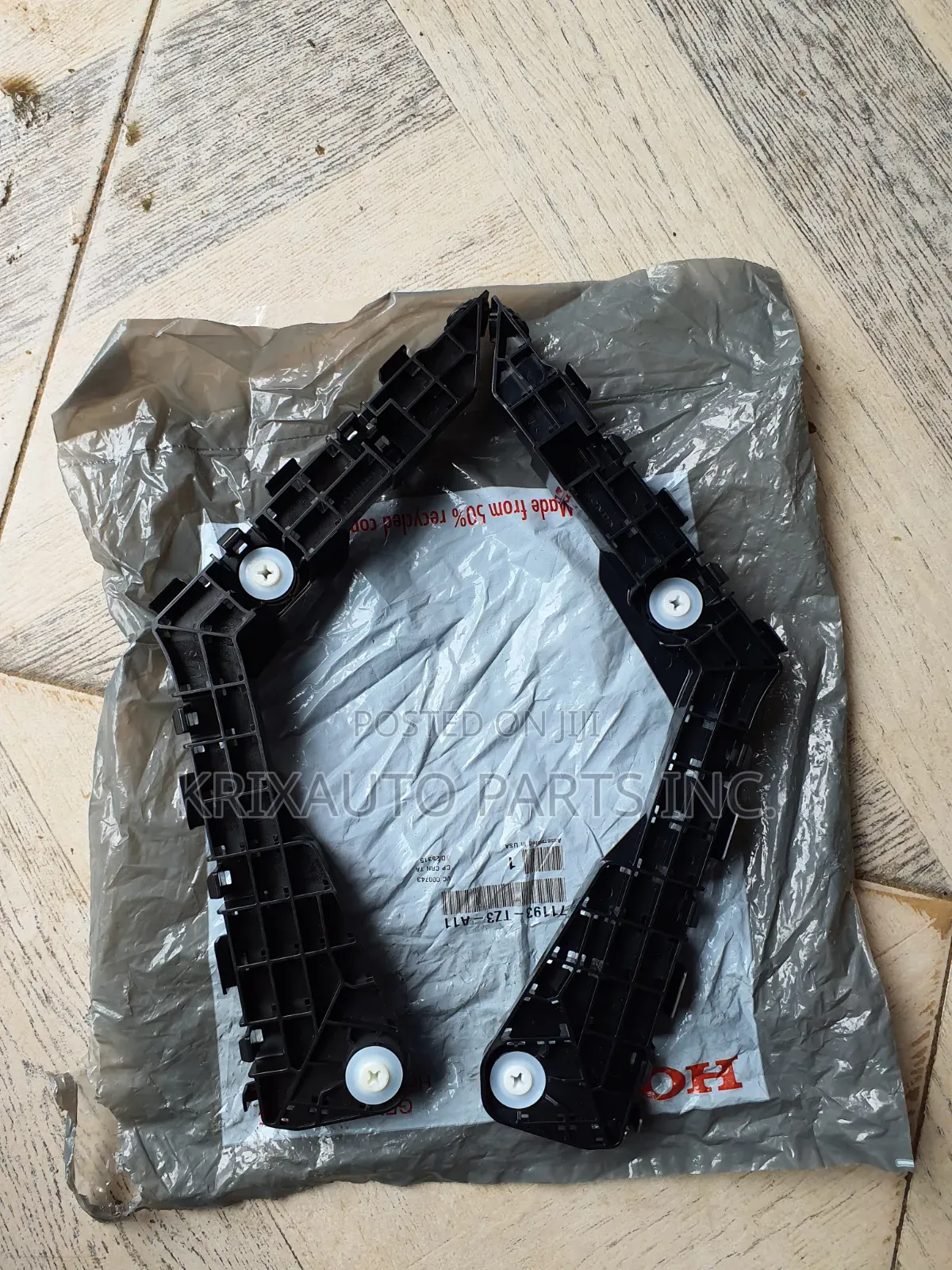 Bumper Clip TLX 2018