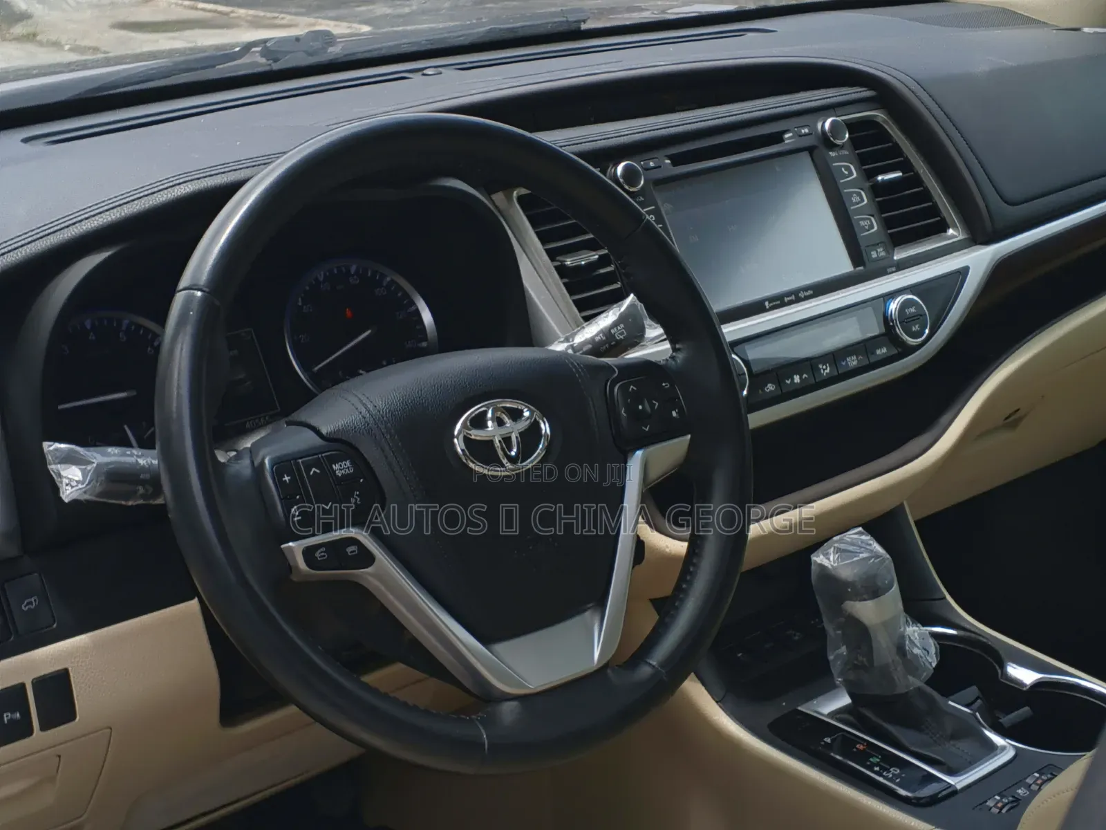 Toyota Highlander Limited 4x4 V6 (3.5L 6cyl 8A) 2017 Red