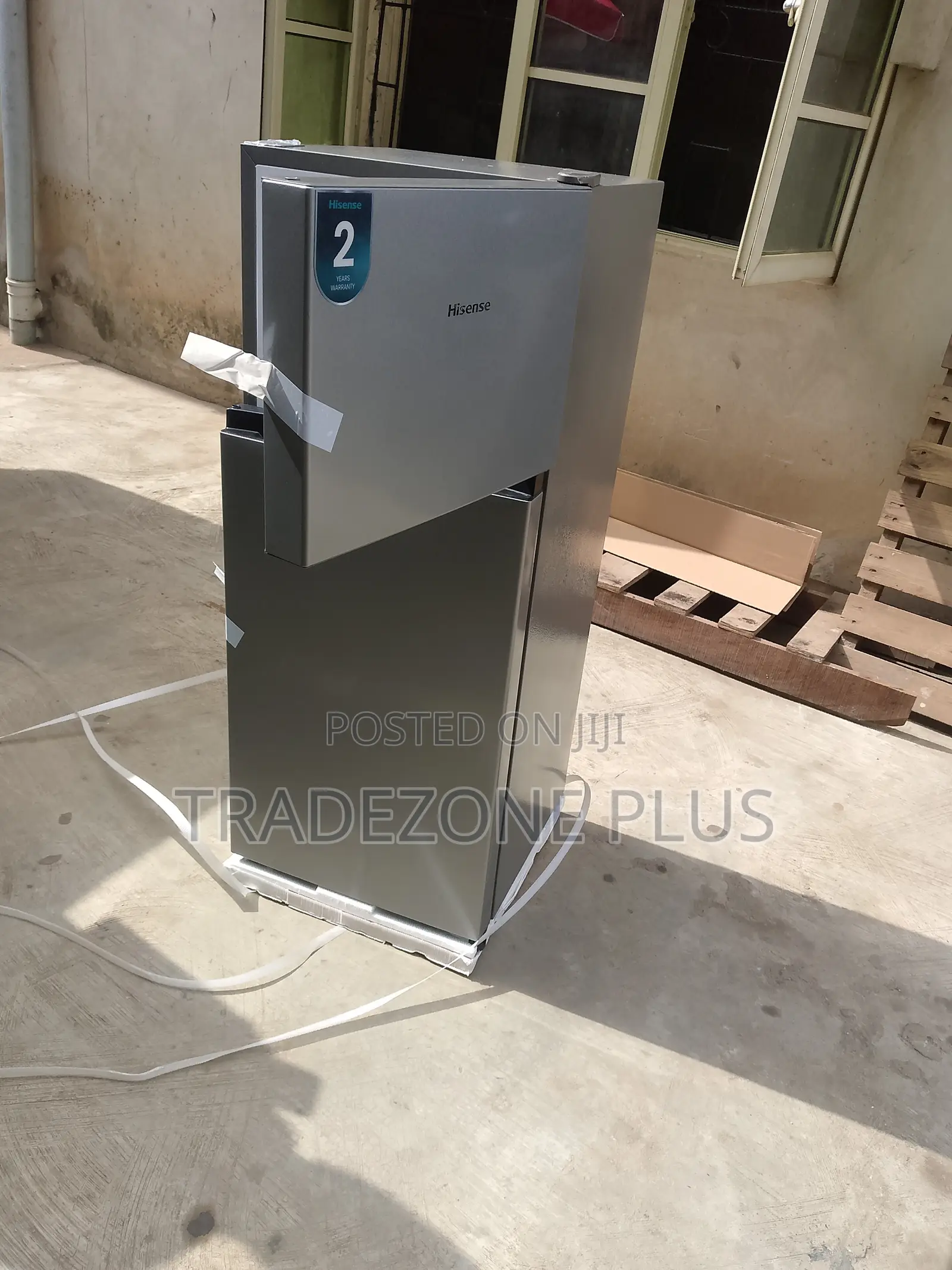Original Hisense 124L Fridge for Your Home