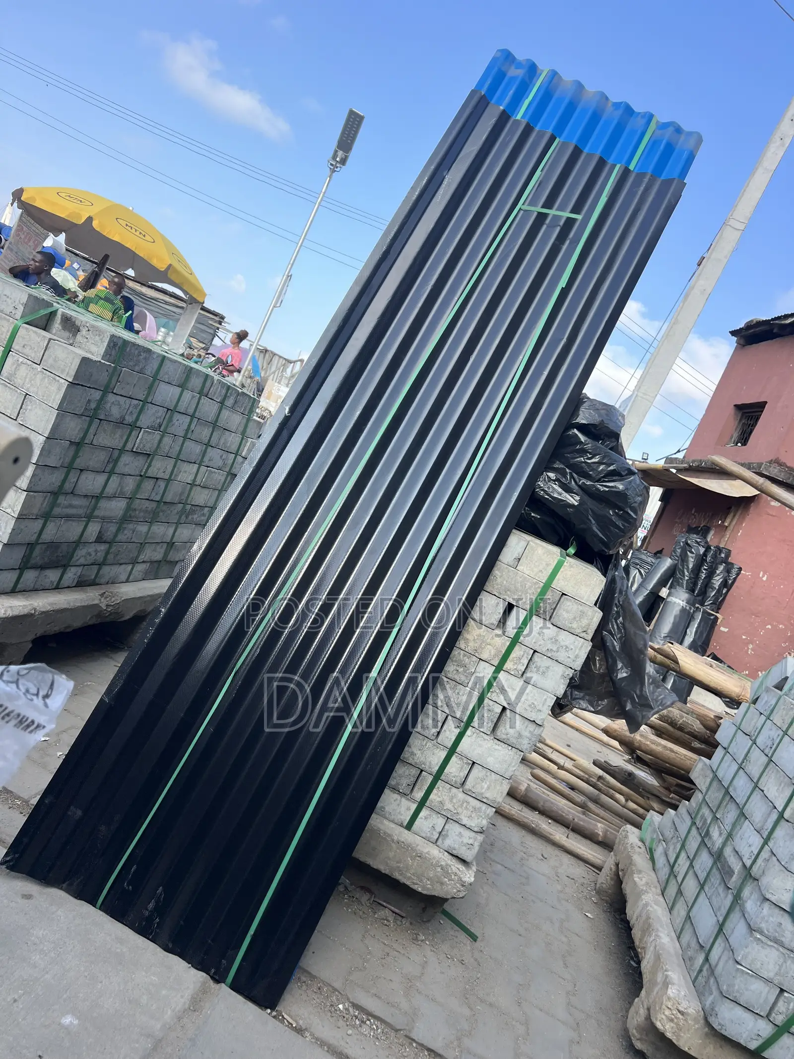 Black Long-Span Aluminum Roofing Sheet