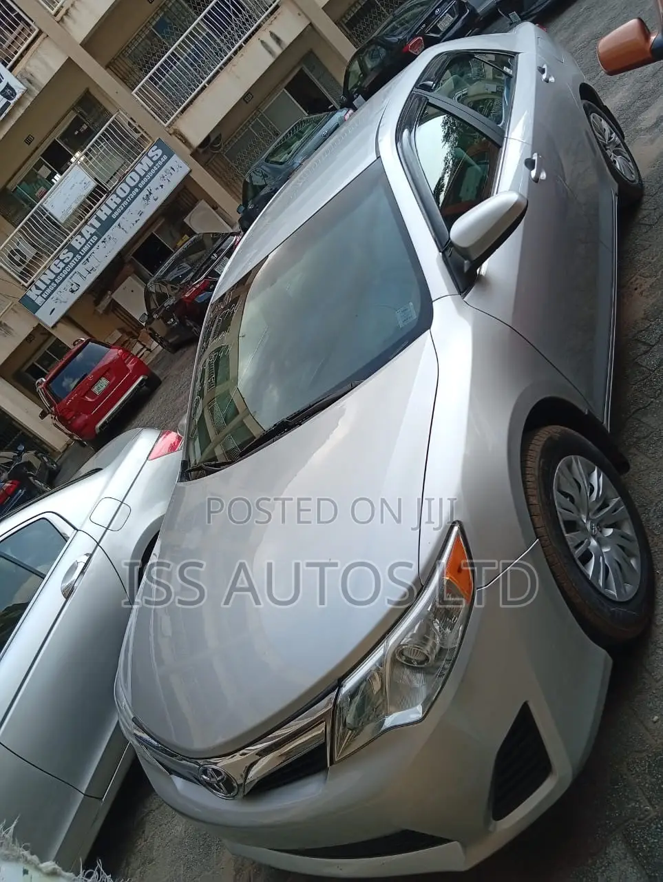 Toyota Camry LE 4dr Sedan (2.5L 4cyl 6A) 2012 Silver