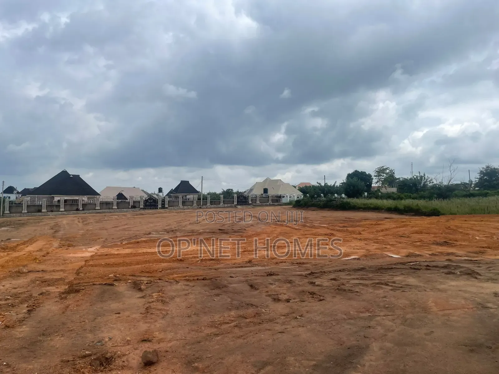 5 Plots of Land Is Available