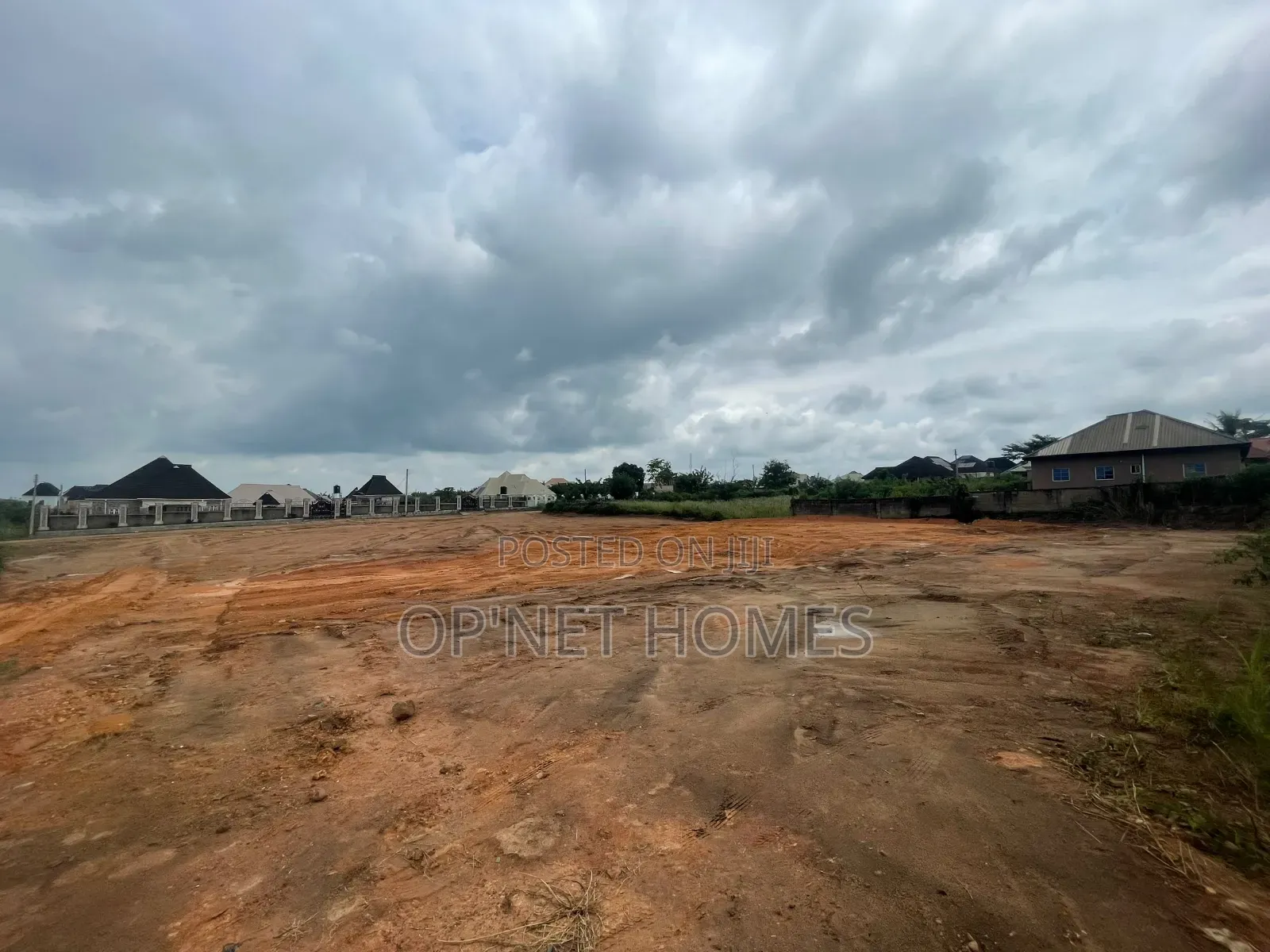 5 Plots of Land Is Available
