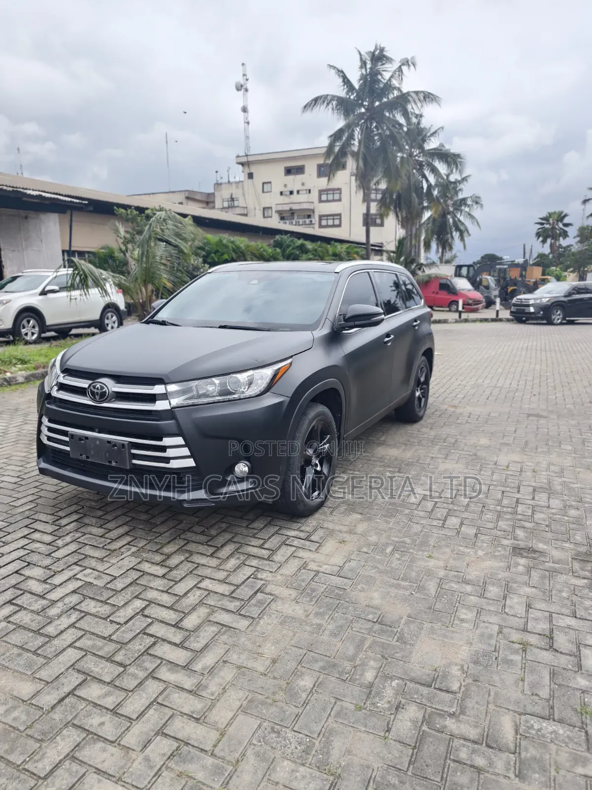 Toyota Highlander SE 2019 Black