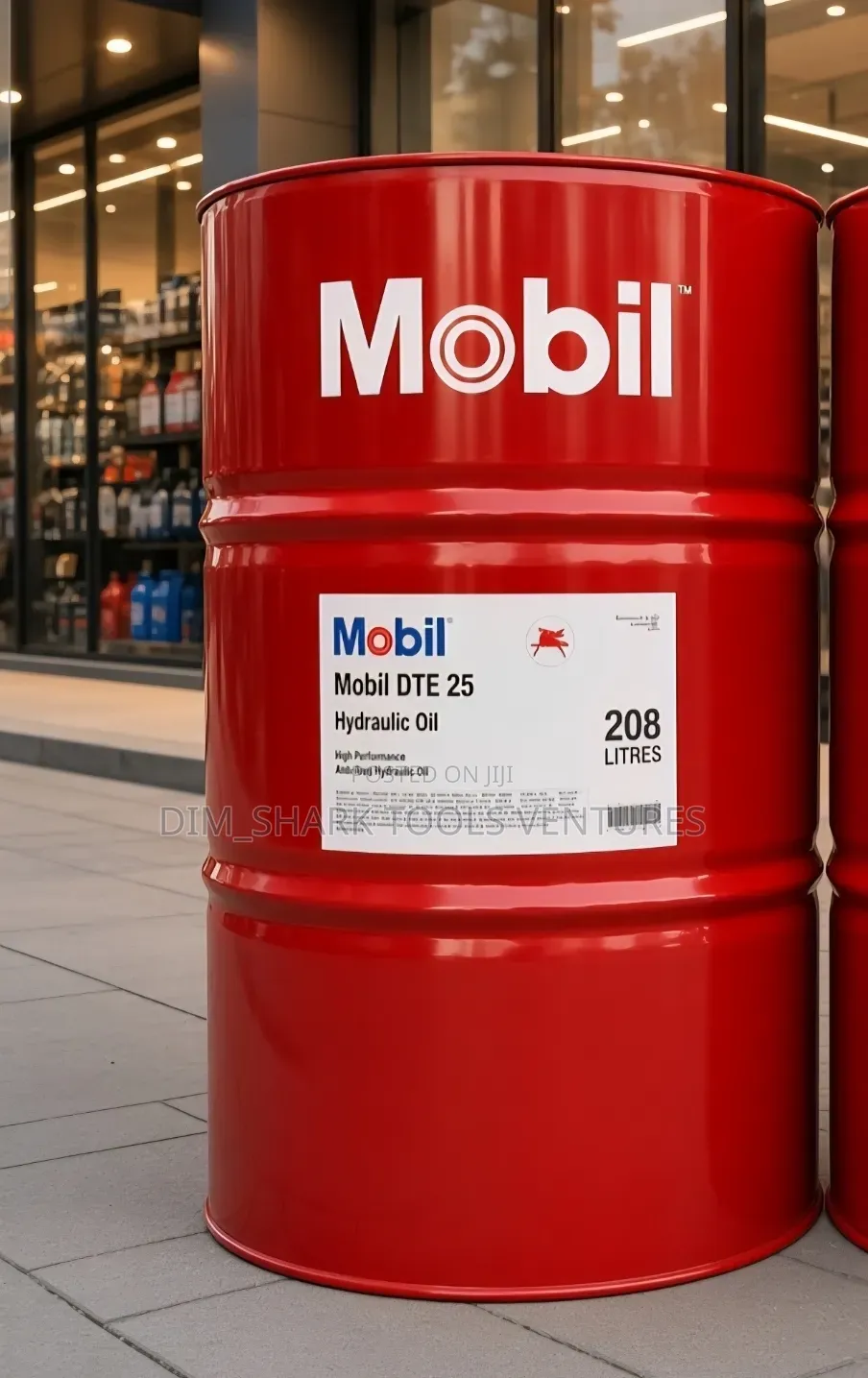 208-Liter Drum of Mobil DTE 25 Hydraulic Oil