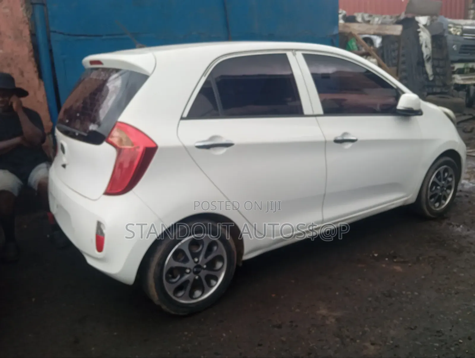Kia Morning 2011 White