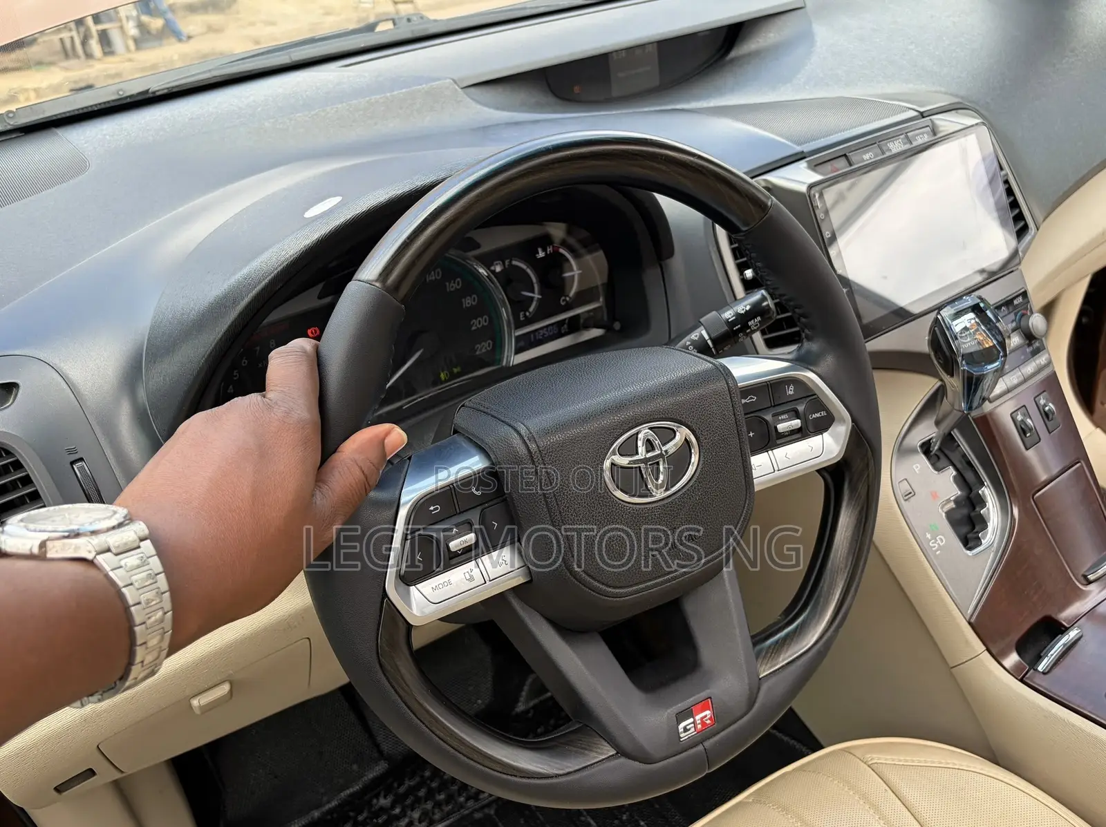 Toyota Venza XLE 2011 Brown