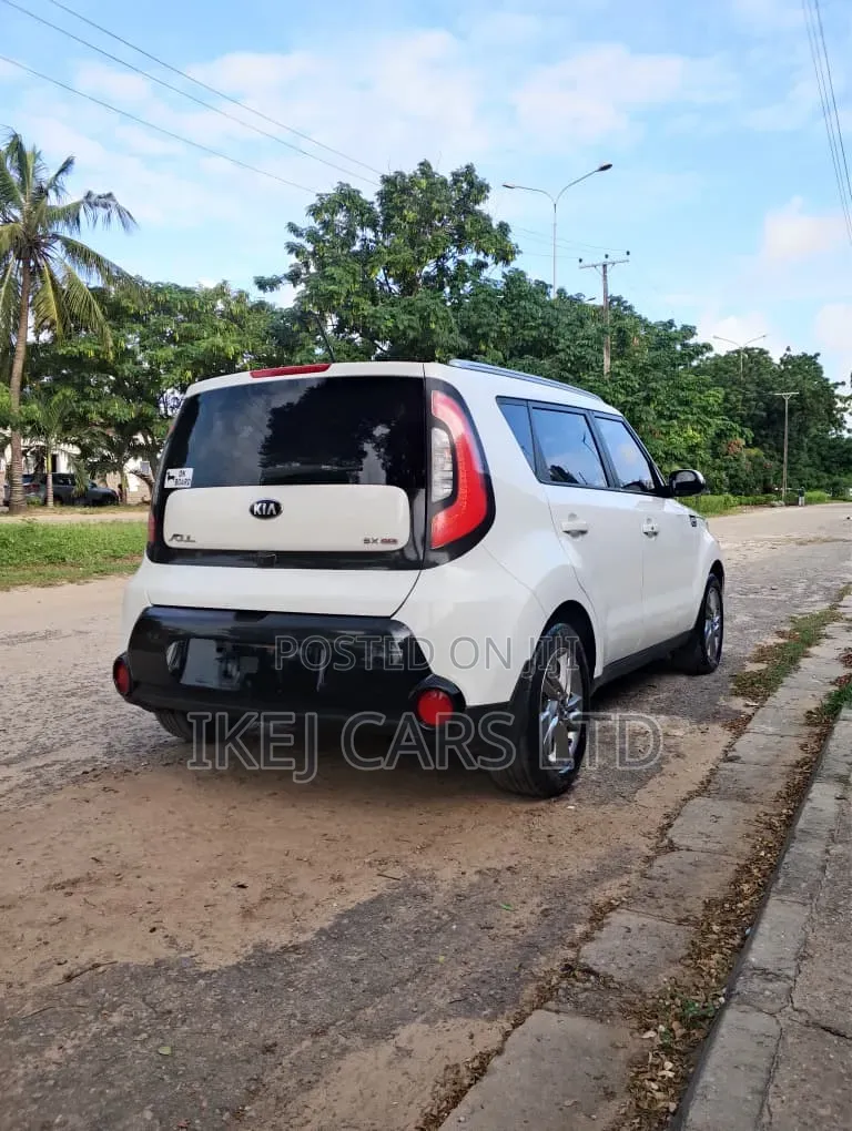 Kia Soul 2015 White
