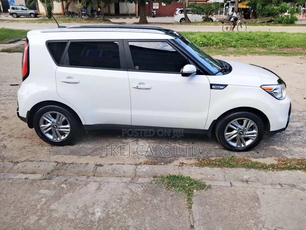 Kia Soul 2015 White