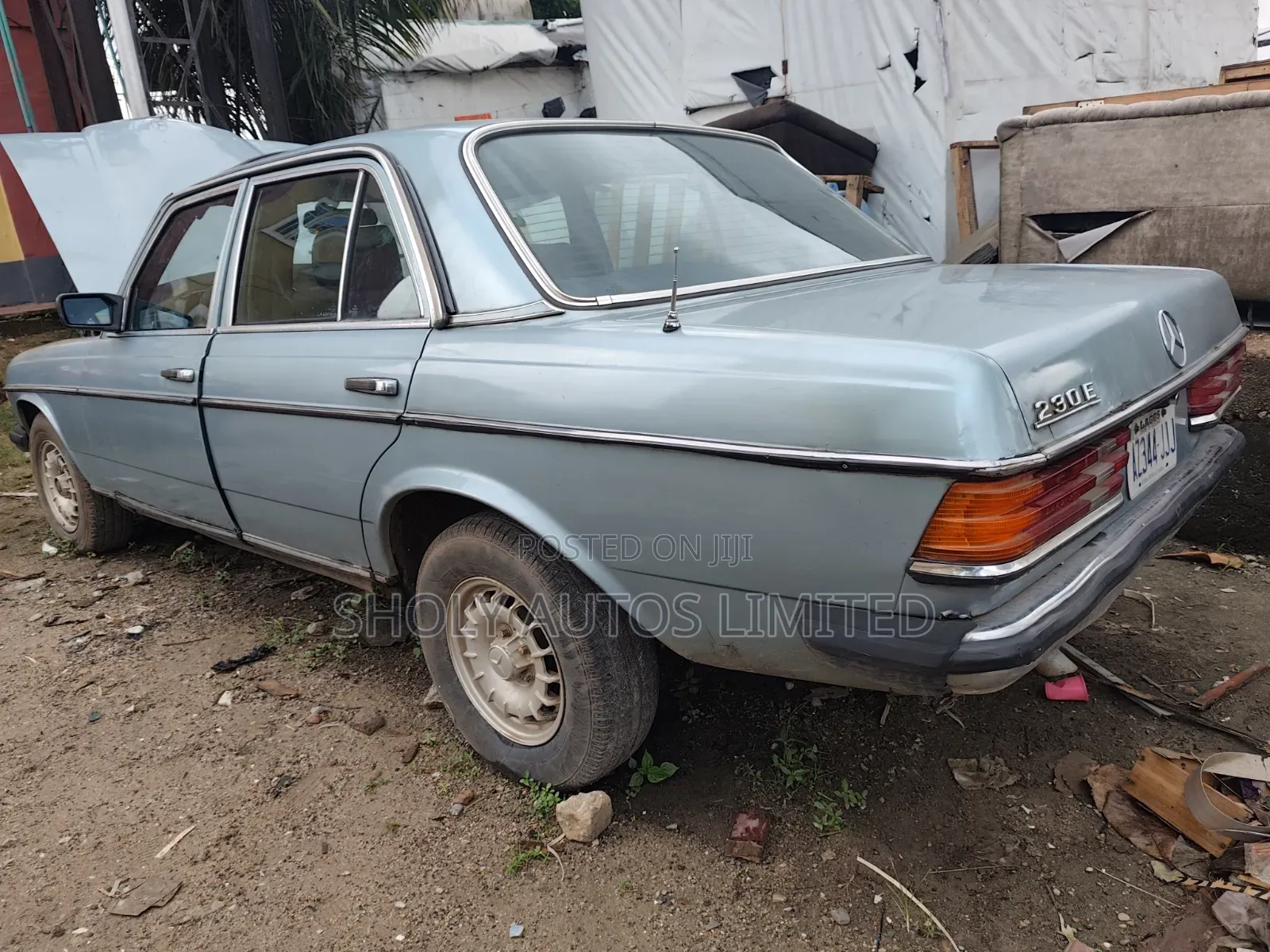 Mercedes-Benz 230E 1982 Gray