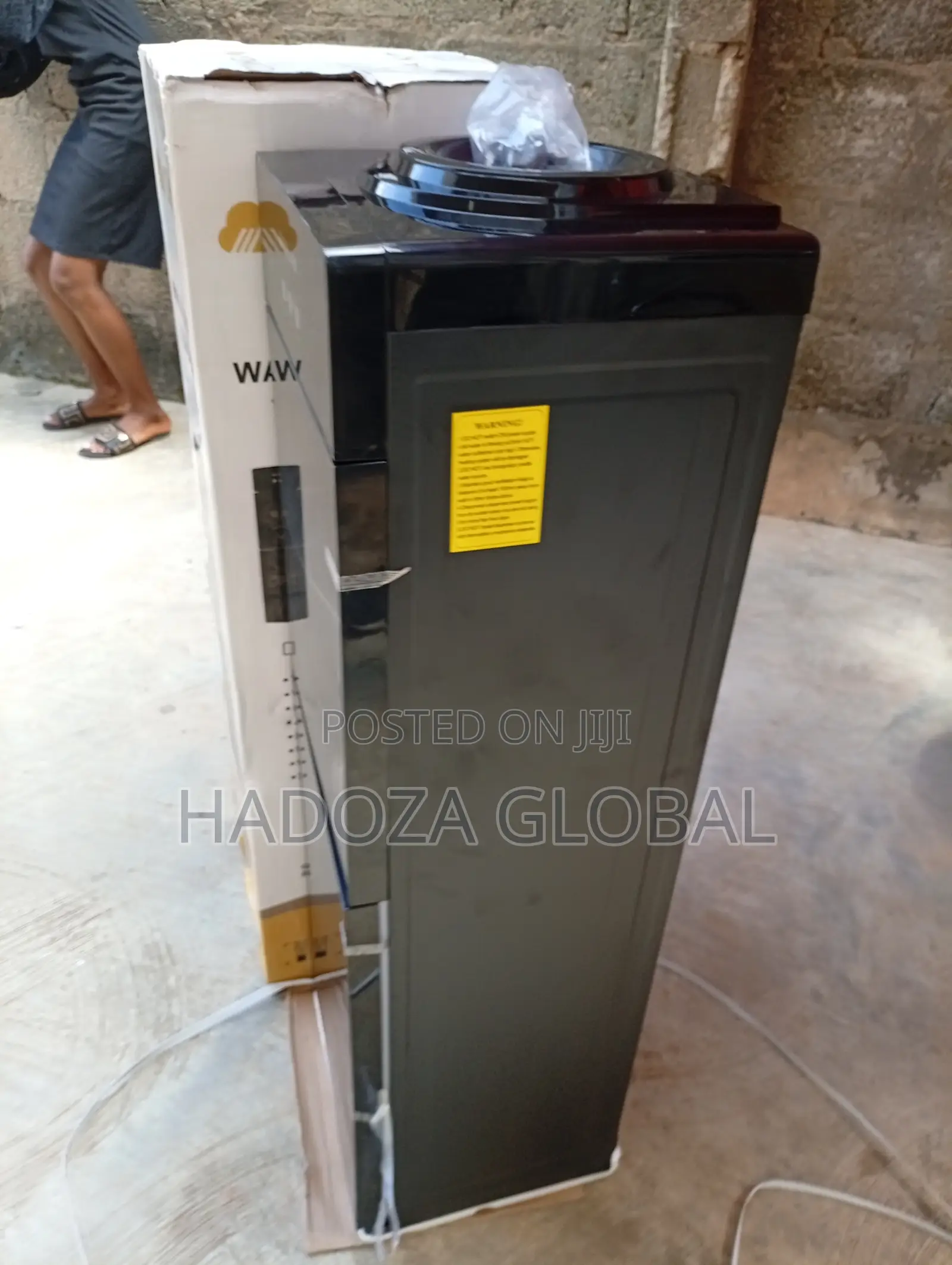 Hot Cold Yohako Water Cooler for Sale