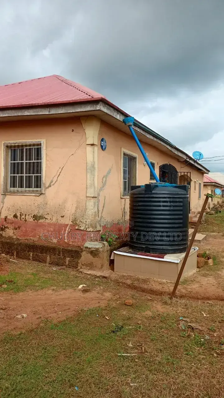 4bdrm Bungalow in Chubby Property, Umuahia for sale