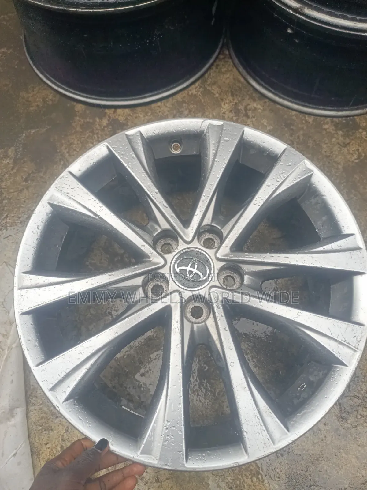 18inches for Toyota Rav4 Grey Color Available in Stock