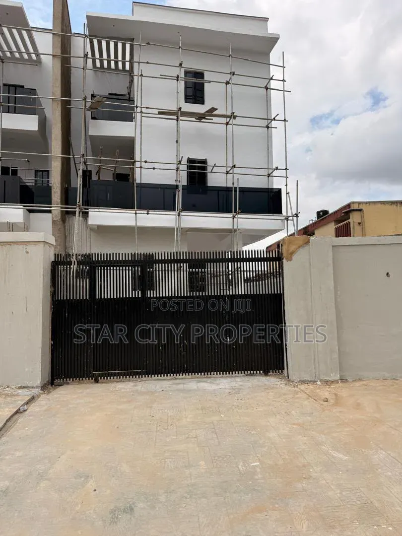 4bdrm Duplex in Pako, Ogudu GRA for sale