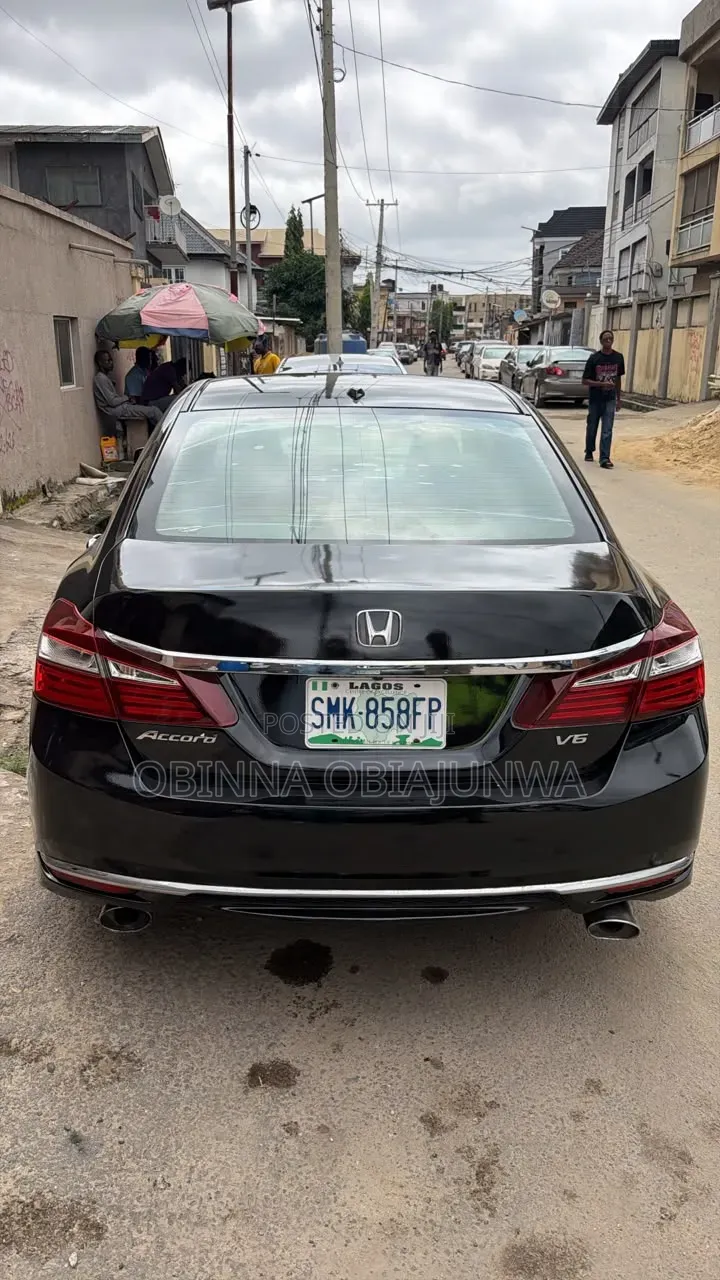 Honda Accord 2016 Black