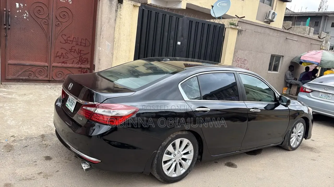 Honda Accord 2016 Black