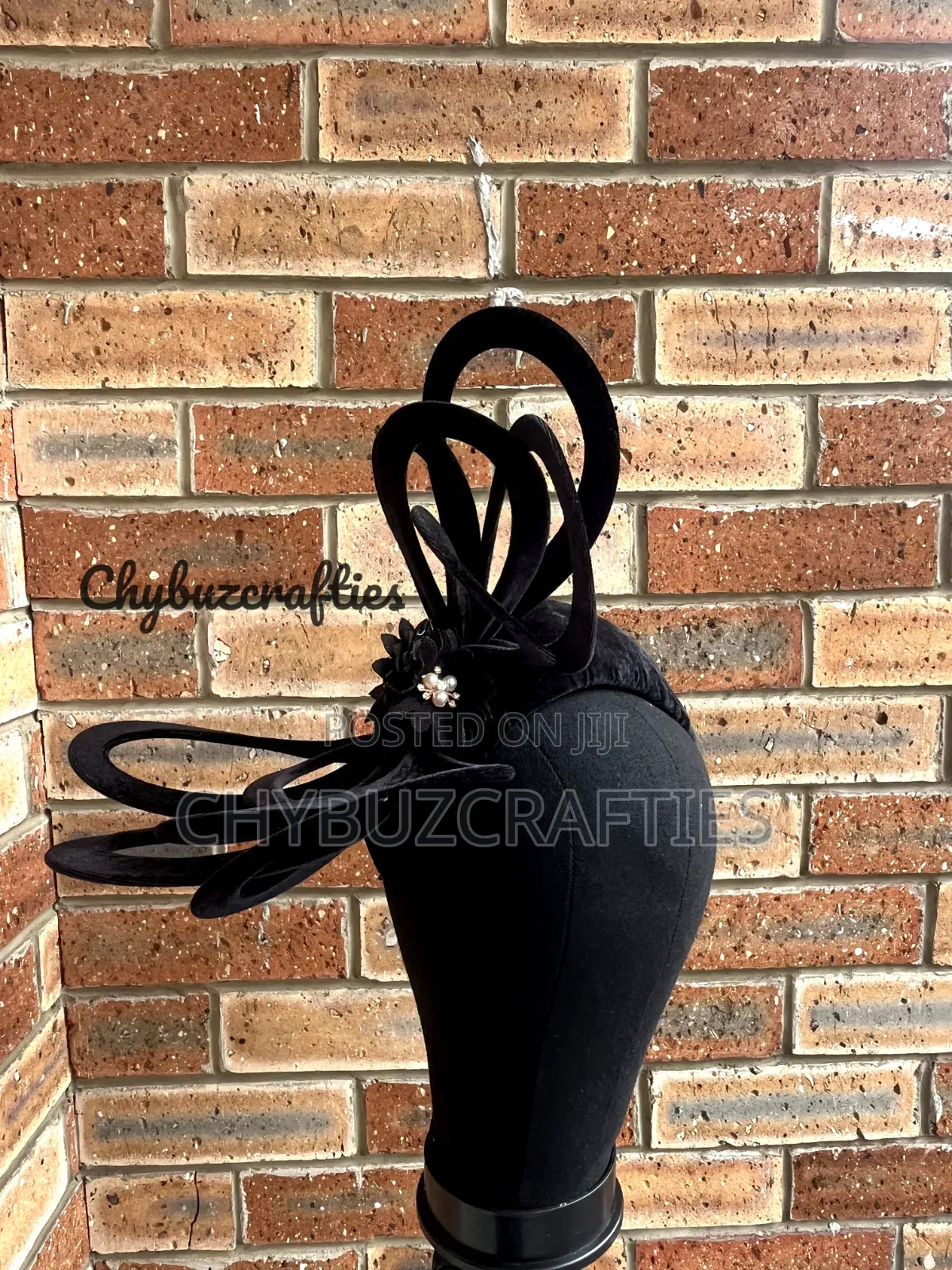 Black Band Loopy Facinator