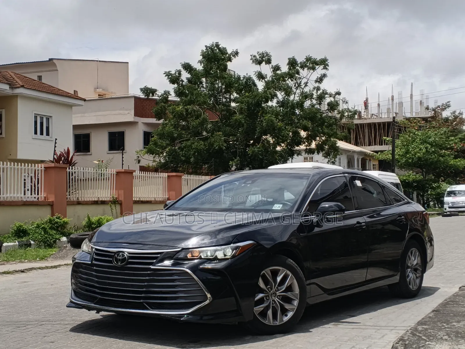 Toyota Avalon XLE 2021 Black