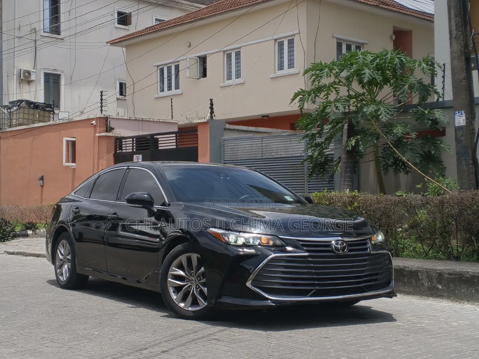Toyota Avalon XLE 2021 Black