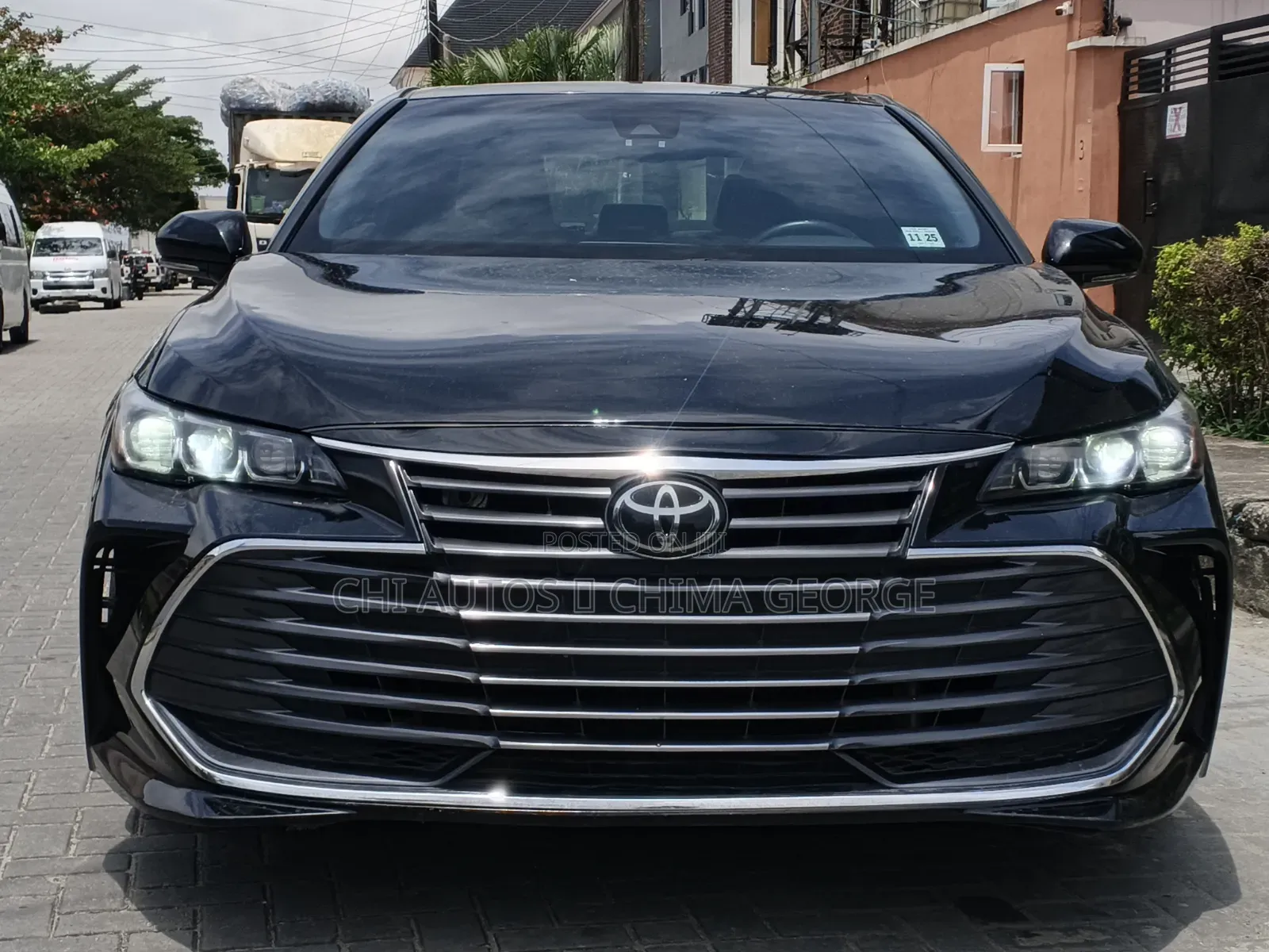 Toyota Avalon XLE 2021 Black