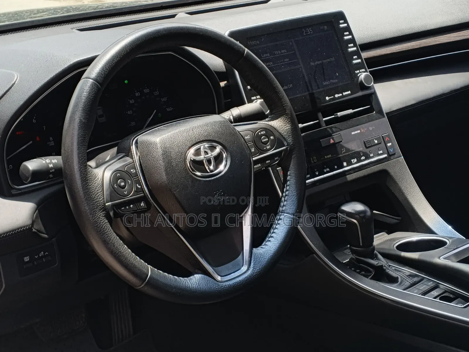 Toyota Avalon XLE 2021 Black