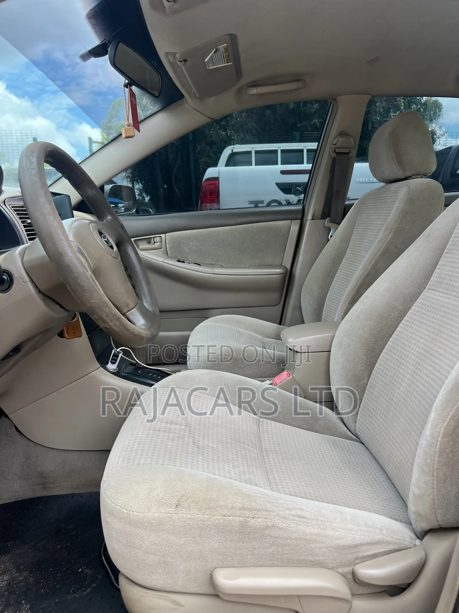 Toyota Corolla LE 2007 Gold