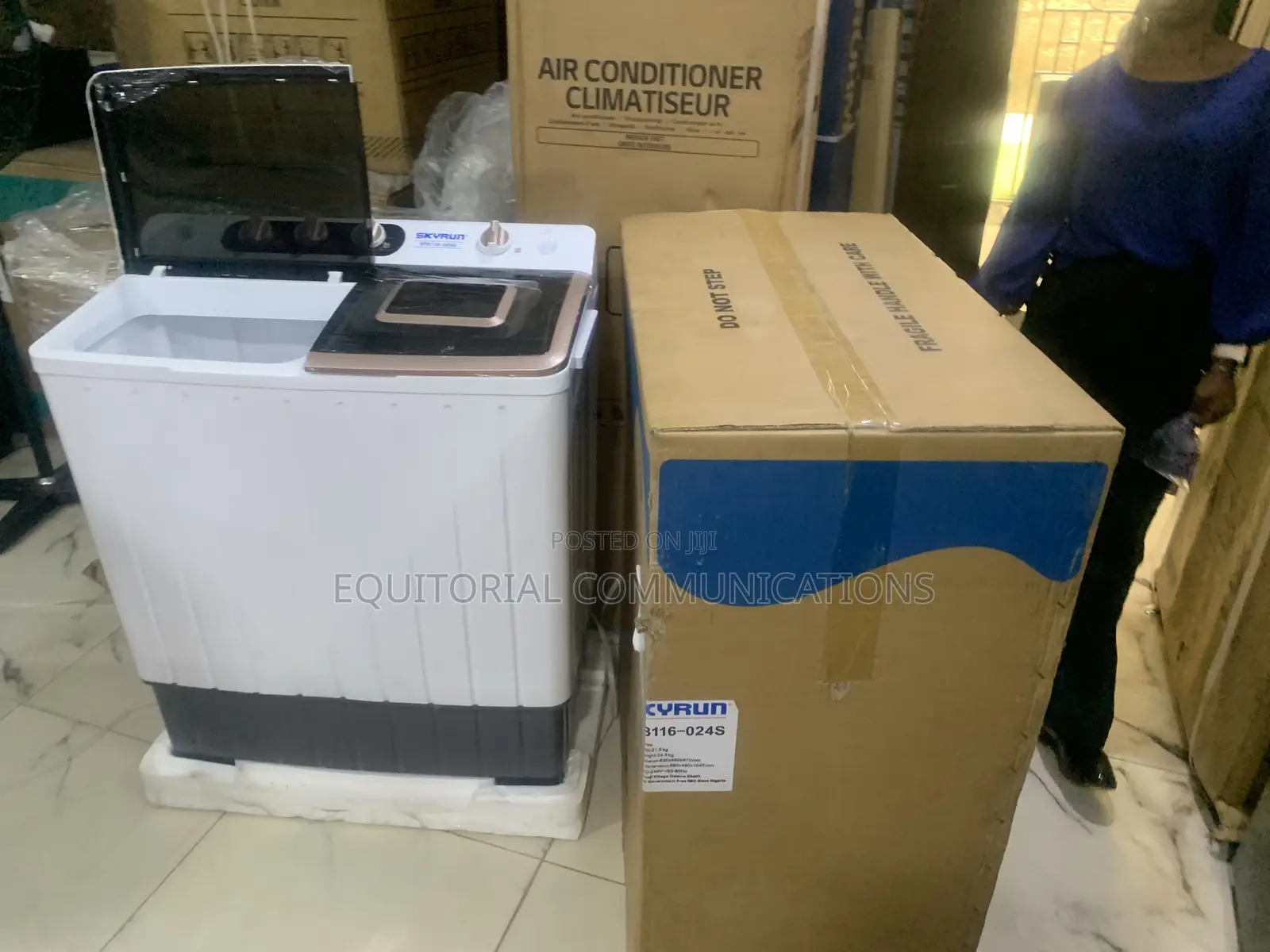 SKYRUN 11KG Two-Section Washing and Spinning Machine