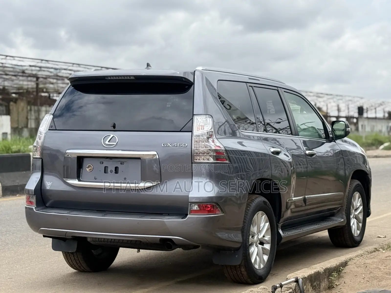Lexus GX 460 Base 2015 Gray