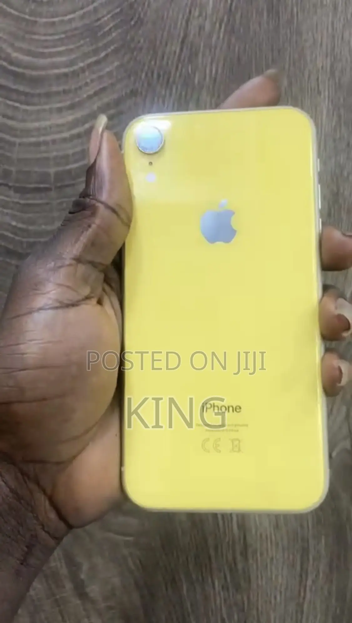 Apple iPhone XR 64 GB Yellow