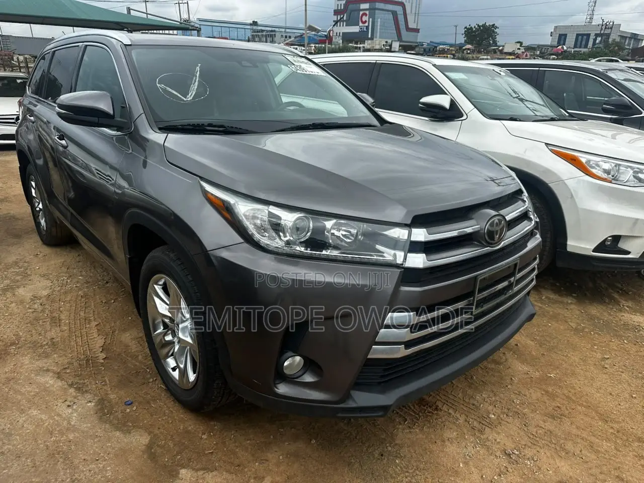 Toyota Highlander Limited 4x4 V6 (3.5L 6cyl 8A) 2018 Gray