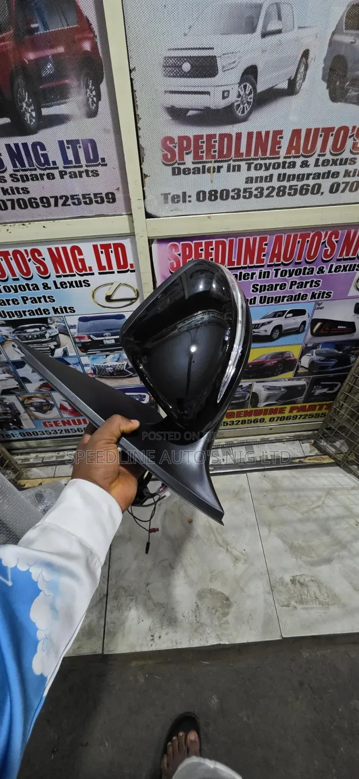 One Side of Side Mirror Mercedes Benz Gle 450 2020 to 2023 Model