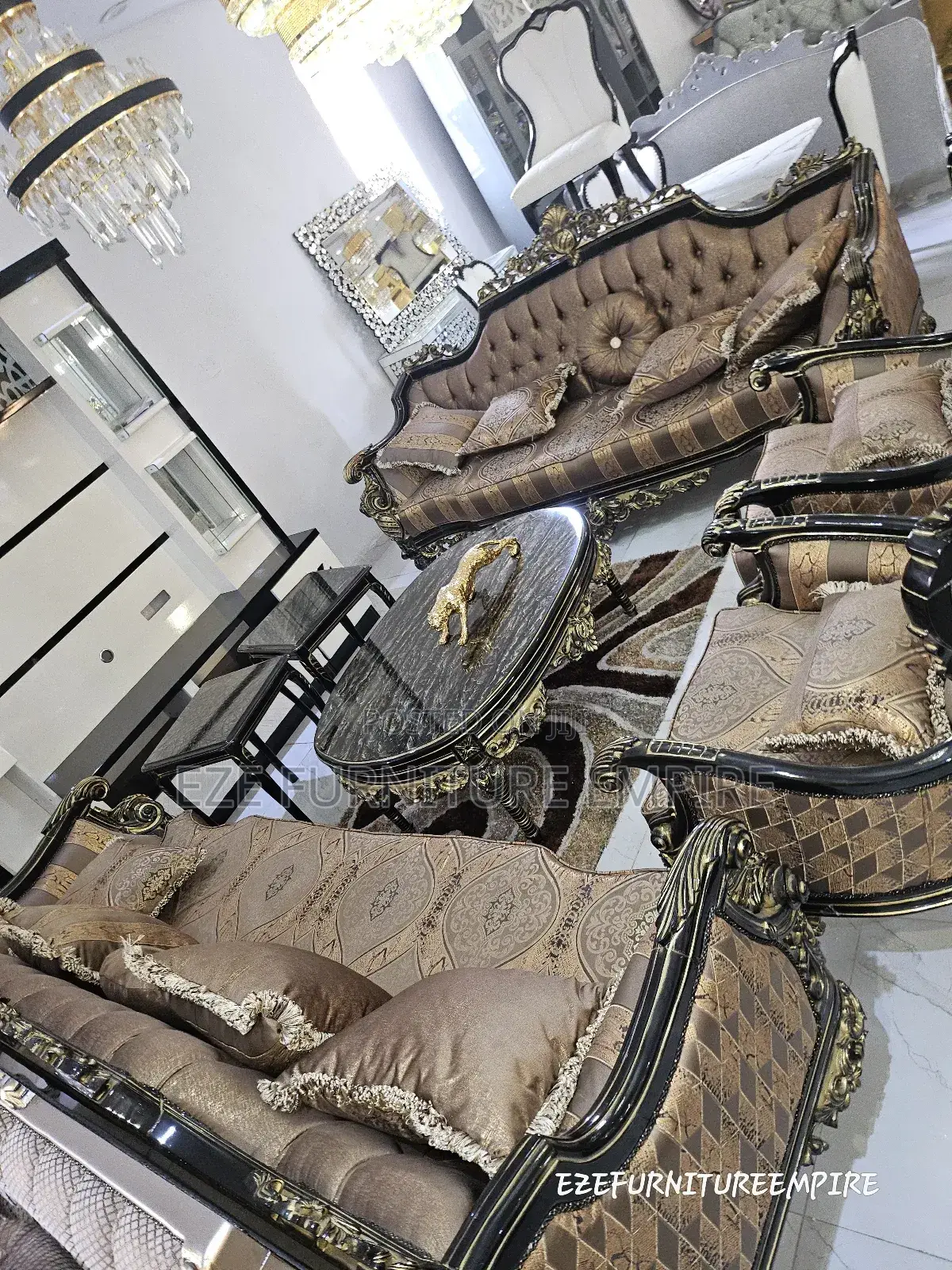 Complete Set of European Royal Sofa Sets