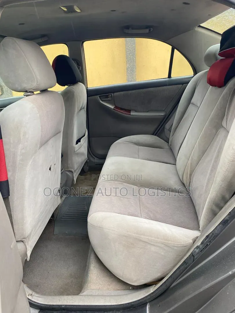 Toyota Corolla 2007 Gray