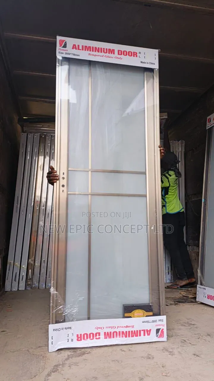 Toilet Aluminum and Bathroom Door