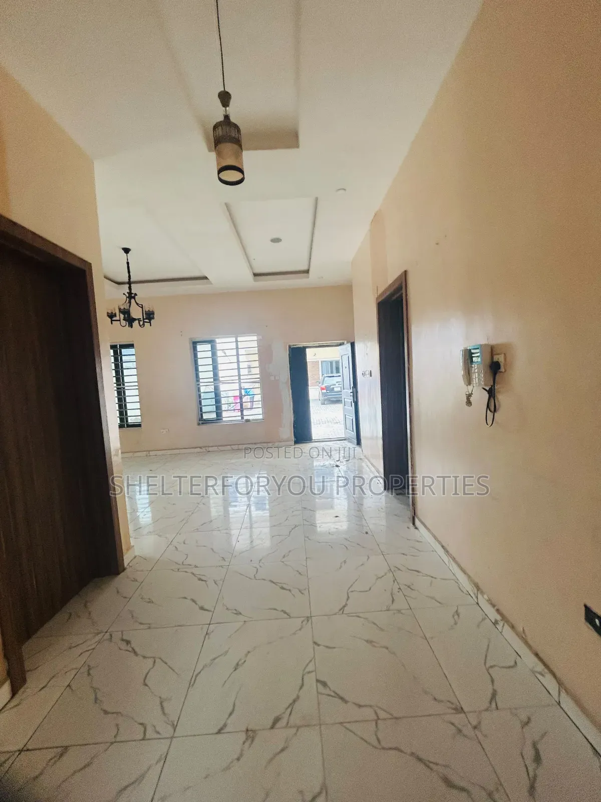 4bdrm Duplex in Lekki Expressway for rent
