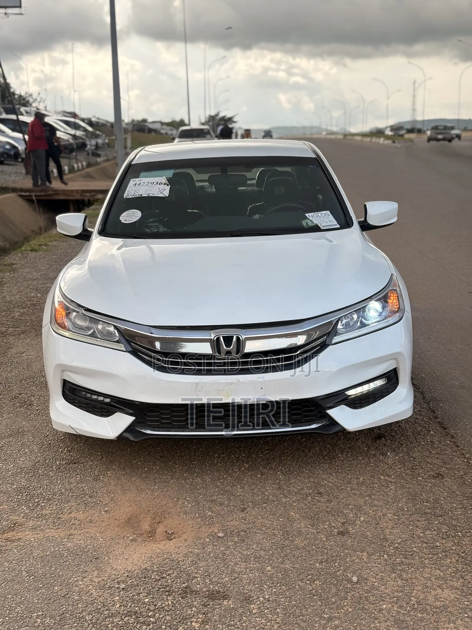 Honda Accord Sport 4dr Sedan FWD (2.4L 4cyl 2A) 2016 White