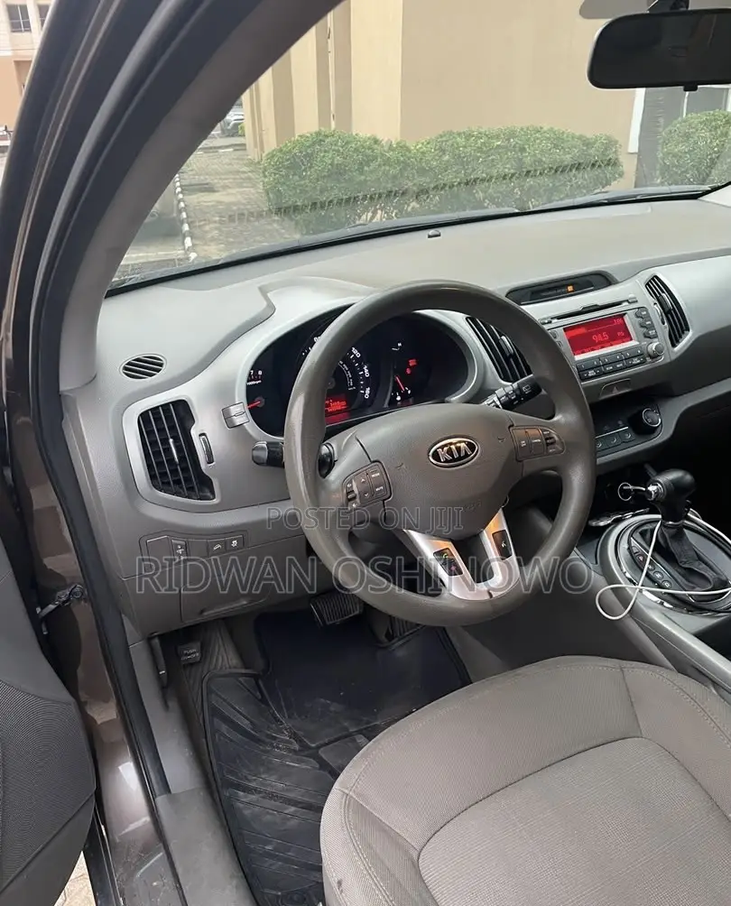 Kia Sportage 2012 Brown