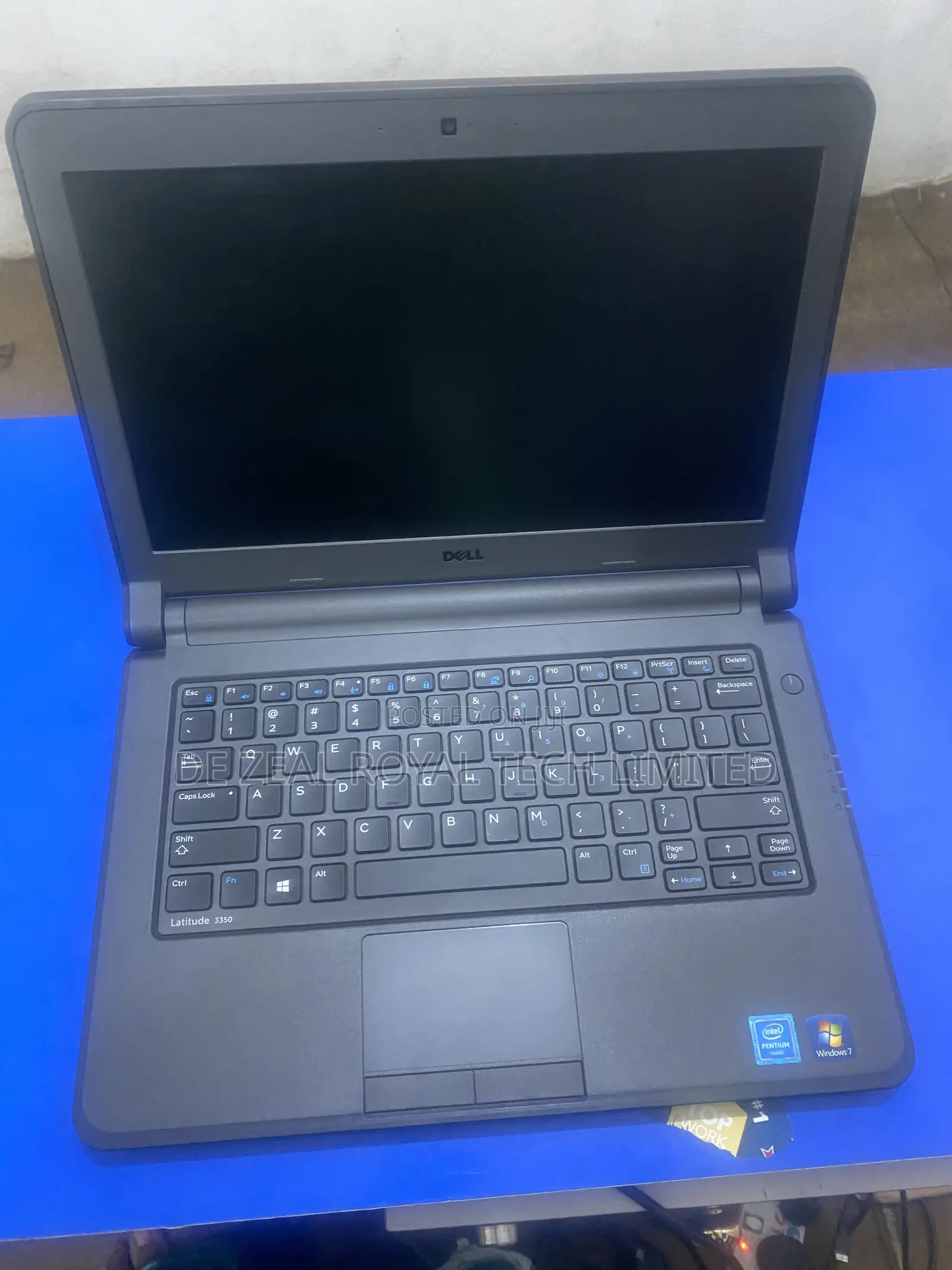 Laptop Dell Latitude 3350 4GB Intel Pentium HDD 320GB