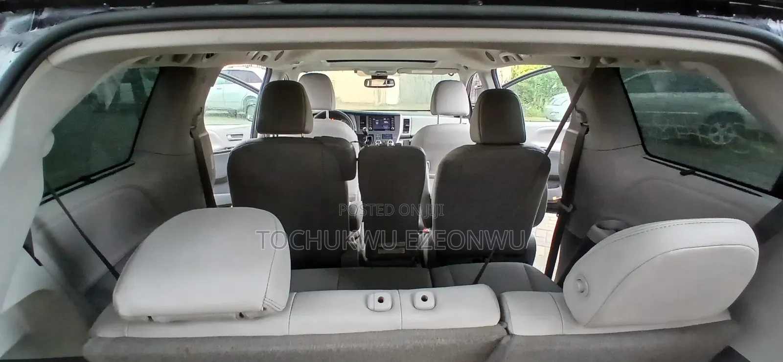 Toyota Sienna XLE Premium 8 Passenger FWD 2020 Black
