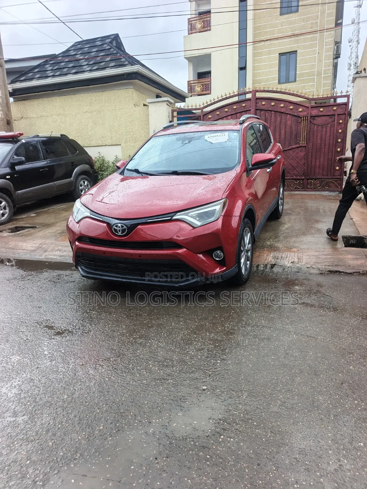 Toyota RAV4 2017 Red