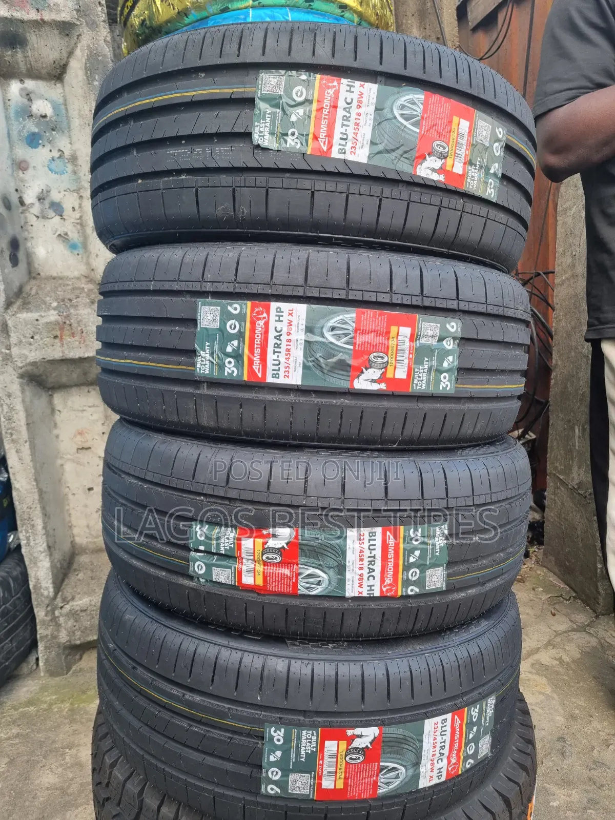 Brand New Armstrong Blu-Trac HP Tyres – 235/45r18