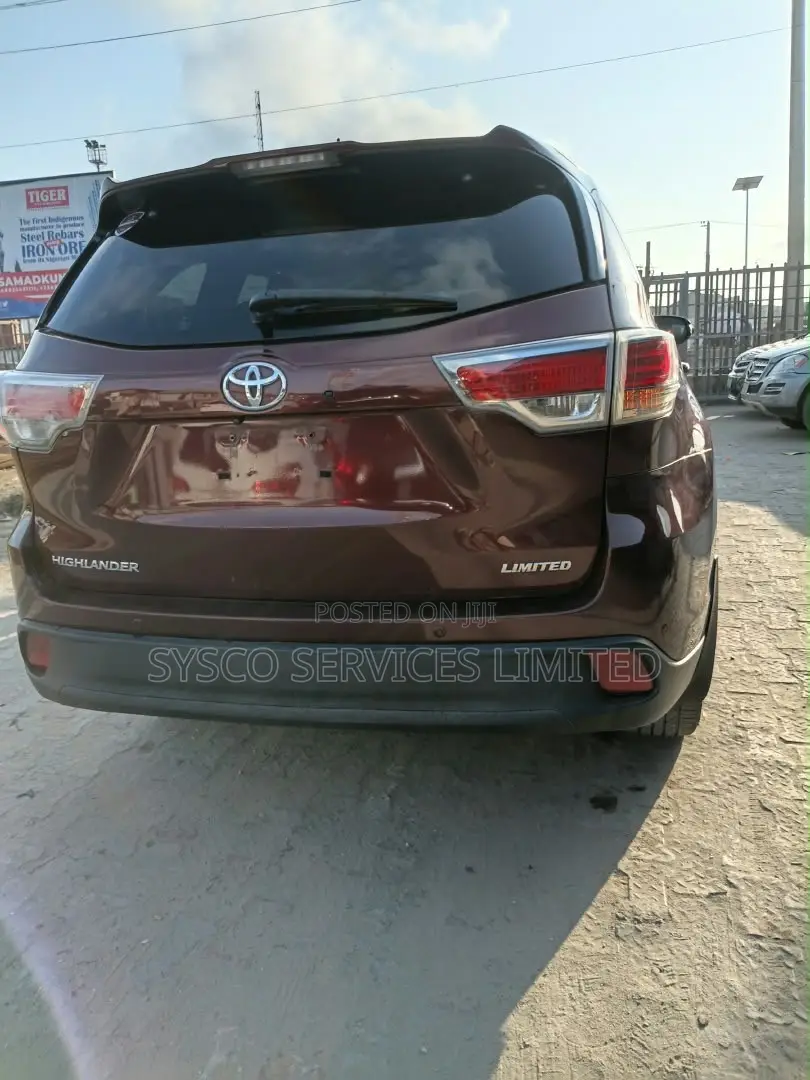 Toyota Highlander 2015 Burgundy